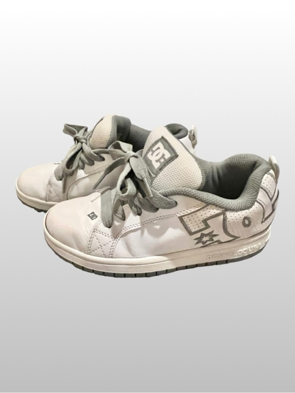 DC - Vintage Y2K Court Graffik Skate Shoes - Women’s Sz 6